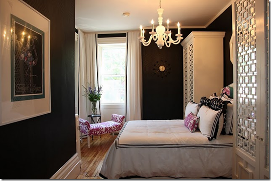 black room from gorgeous shiny things